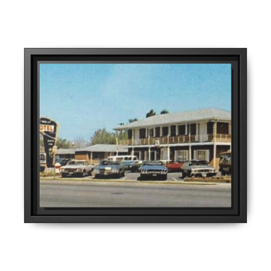 FINDLAY MOTEL (AND STRALEY’S) Vintage Motel Framed Canvas Art - Retro Multi-color Decor for Travel Lovers