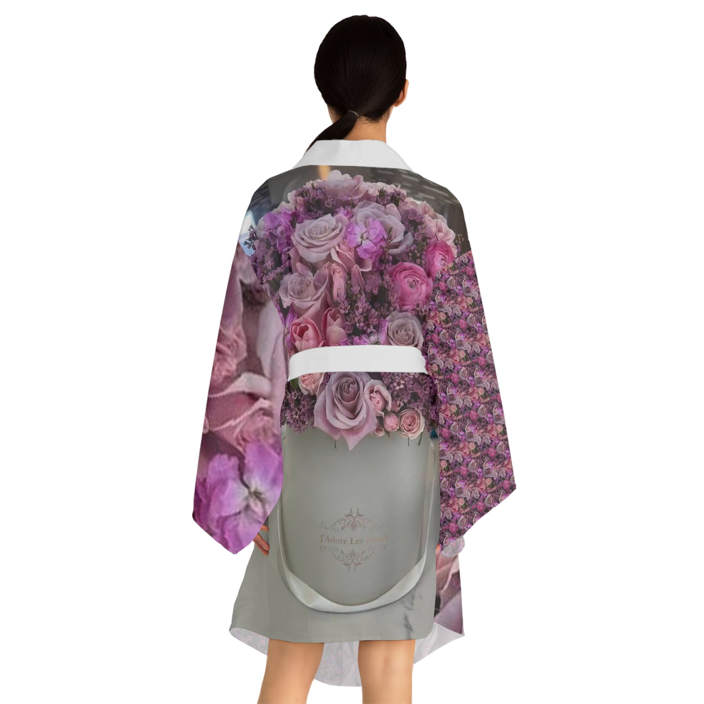 „Jeder braucht eine Jess“-Kimono-Robe mit langen Ärmeln (AOP)